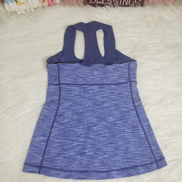 Lululemon athletica blue workout top size 6 - Picture 2 of 8